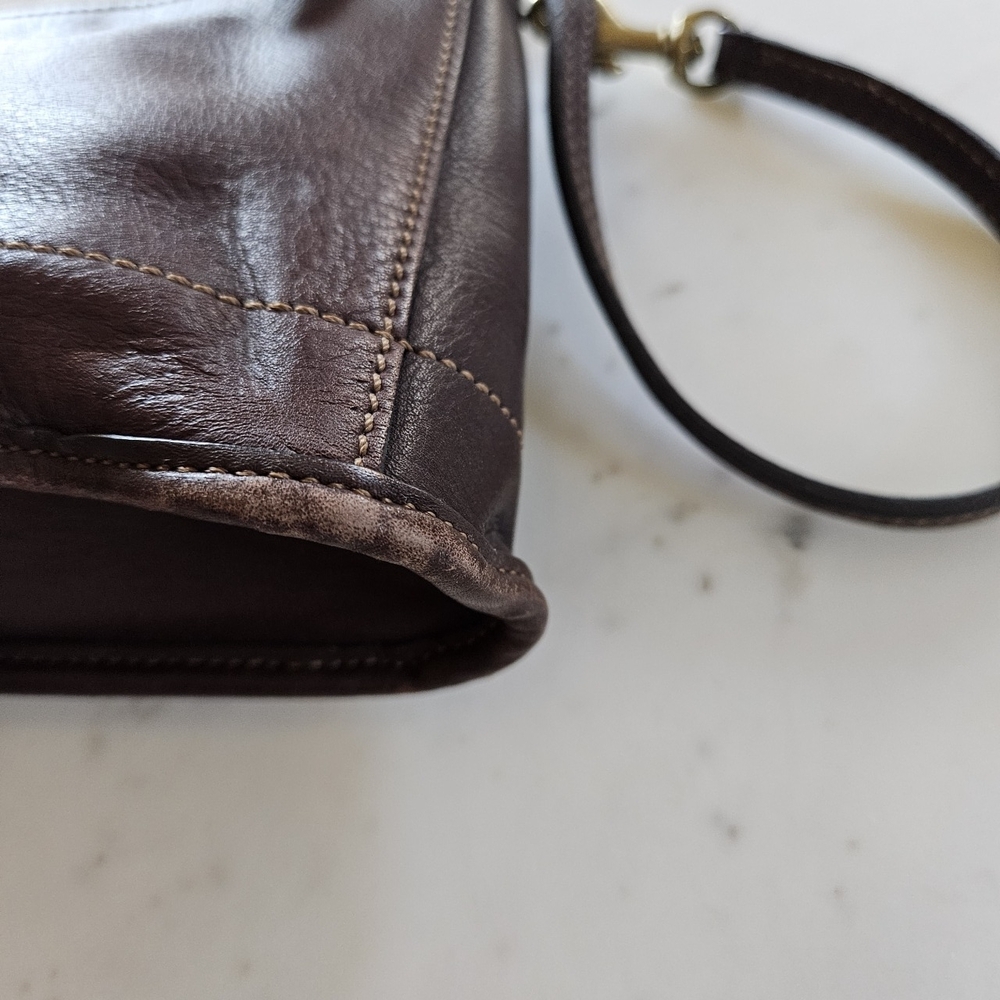 Vintage Coach Brown Leather Zip Wristlet Bag Style 9311 Hangtag Small Purse - Picture 5 of 13